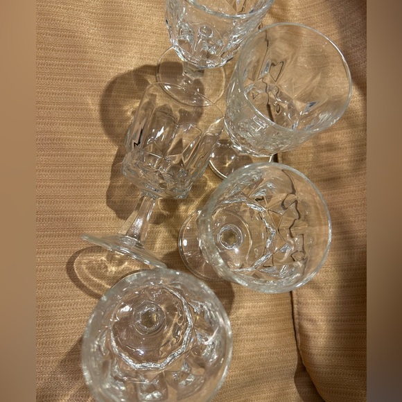 Arcoroc Water Goblets; Artic Pattern. Set of 5. - Picture 2 of 5